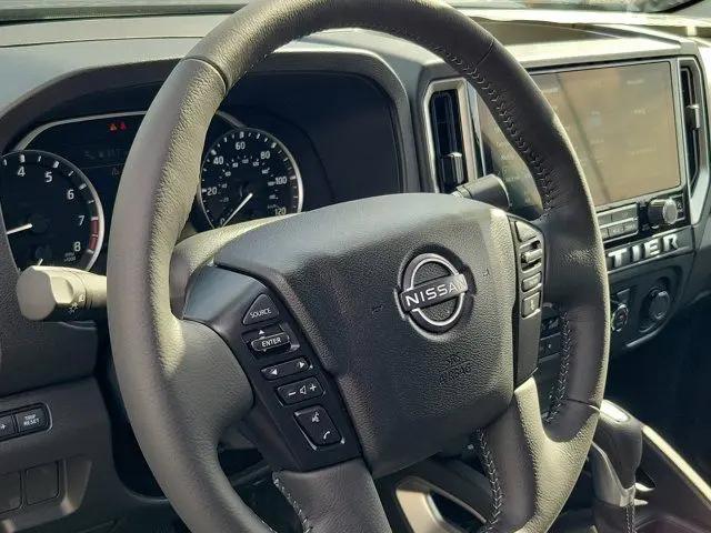 2026 Nissan Frontier Crew Cab SV 4x2