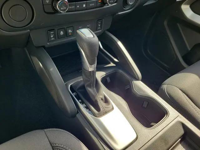 2026 Nissan Frontier Crew Cab SV 4x2