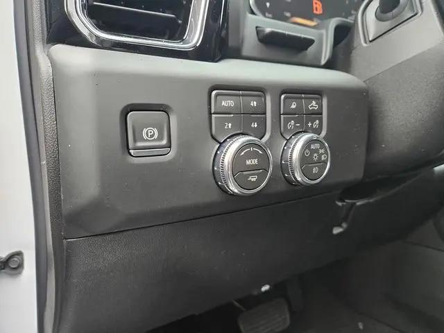 2026 GMC Sierra 3500HD Crew Cab, Long Bed, Denali, 4WD