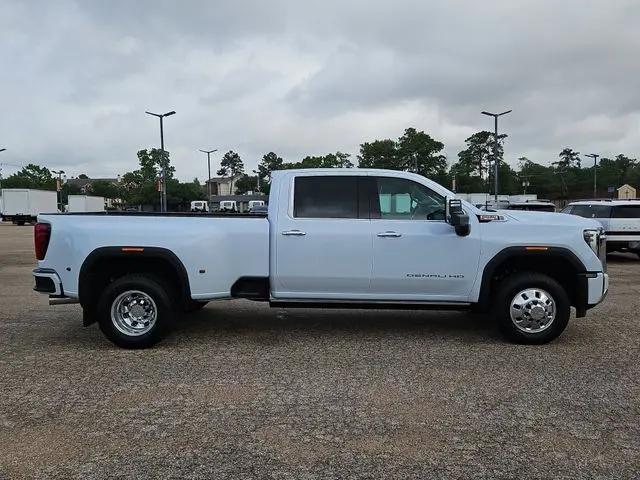2026 GMC Sierra 3500HD Crew Cab, Long Bed, Denali Dual Rear Wheel, 4WD