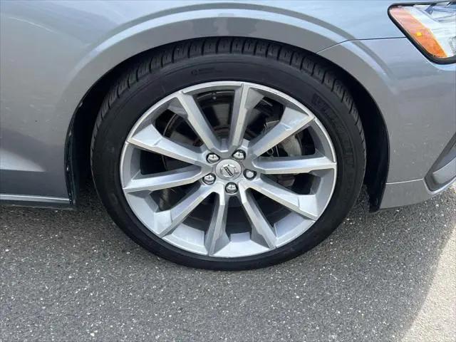 2020 Volvo S60 Momentum