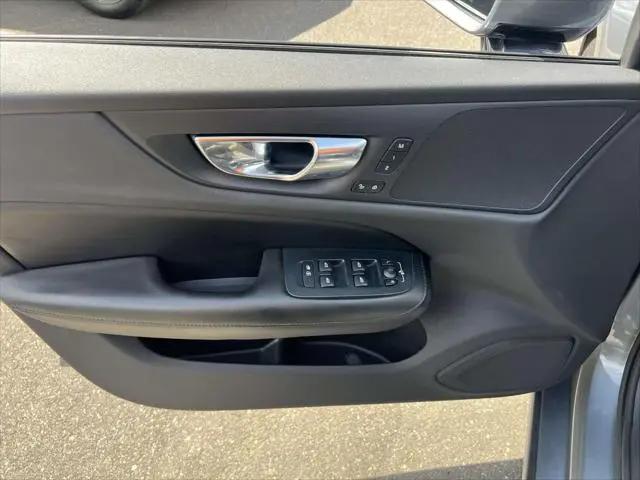 2020 Volvo S60 Momentum