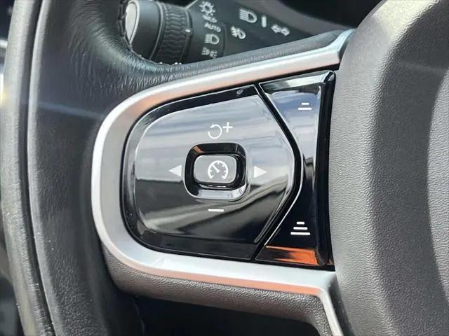 2020 Volvo S60 Momentum