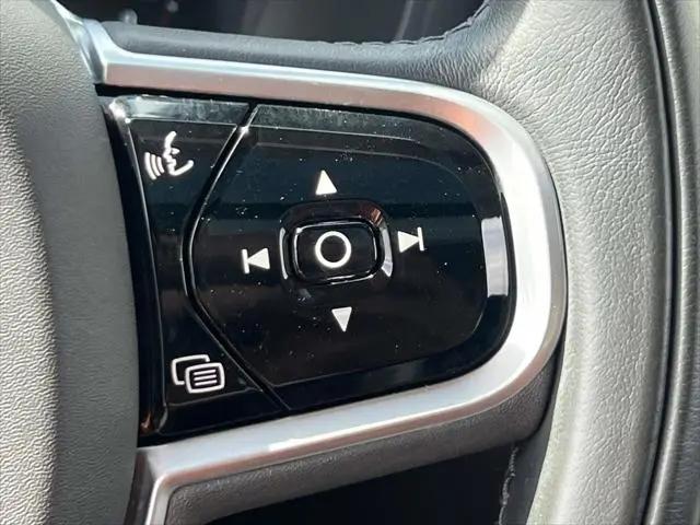 2020 Volvo S60 Momentum