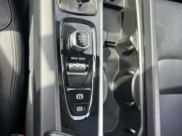 2020 Volvo S60 Momentum