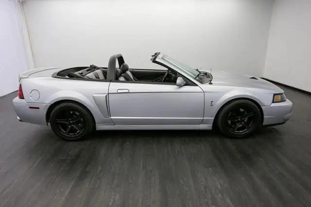 2004 Ford Mustang Cobra