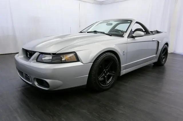 2004 Ford Mustang Cobra