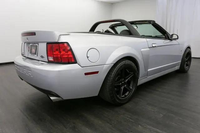 2004 Ford Mustang Cobra