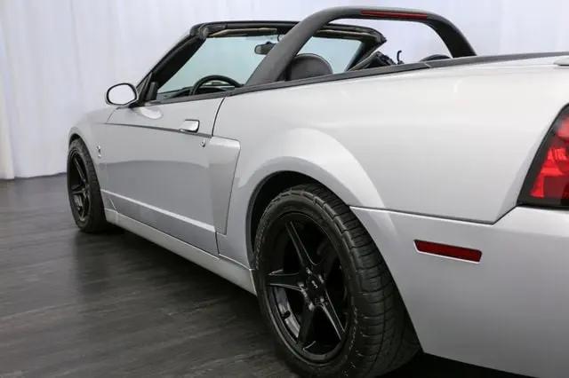2004 Ford Mustang Cobra