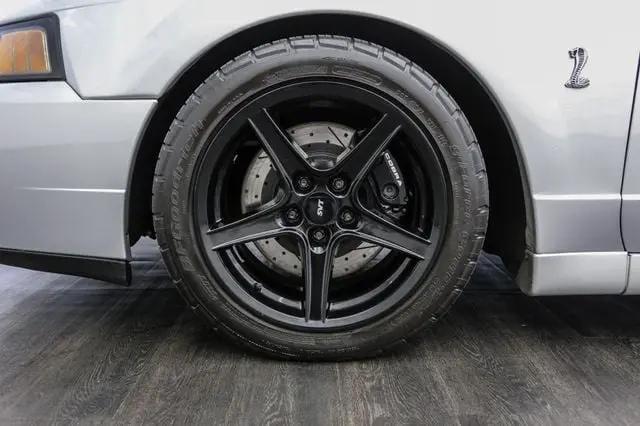 2004 Ford Mustang Cobra