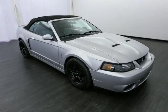 2004 Ford Mustang Cobra