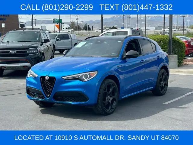 2023 Alfa Romeo Stelvio Estrema AWD