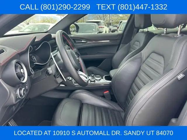 2023 Alfa Romeo Stelvio Estrema AWD
