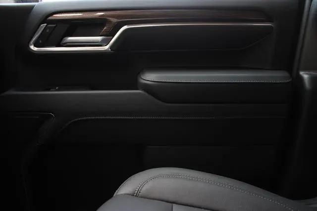 2026 Chevrolet Silverado 3500HD Crew Cab, Standard Bed, LT, 4WD
