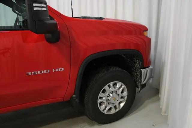2026 Chevrolet Silverado 3500HD Crew Cab, Standard Bed, LT, 4WD