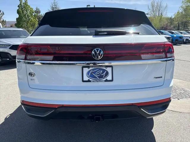 2025 Volkswagen Atlas Cross Sport 2.0T SE w/Technology