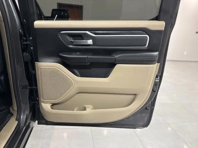 2020 Ram 1500 Big Horn Crew Cab 4x4 5'7" Box