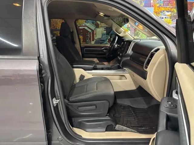 2020 Ram 1500 Big Horn Crew Cab 4x4 5'7" Box