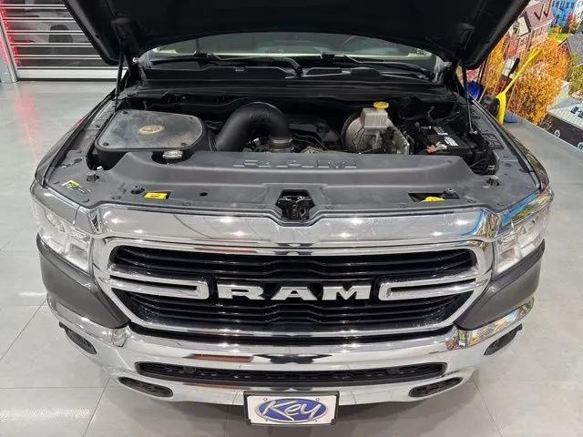 2020 Ram 1500 Big Horn Crew Cab 4x4 5'7" Box