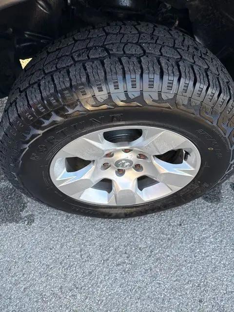2020 Ram 1500 Big Horn Crew Cab 4x4 5'7" Box