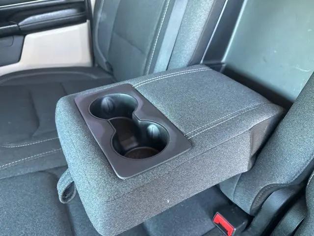 2020 Ram 1500 Big Horn Crew Cab 4x4 5'7" Box
