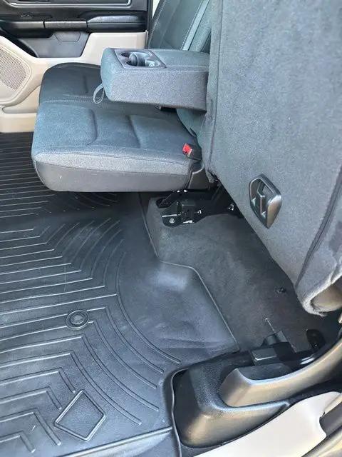 2020 Ram 1500 Big Horn Crew Cab 4x4 5'7" Box
