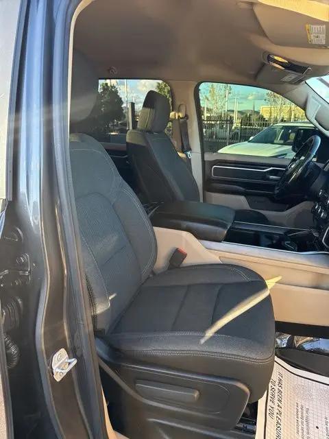 2020 Ram 1500 Big Horn Crew Cab 4x4 5'7" Box