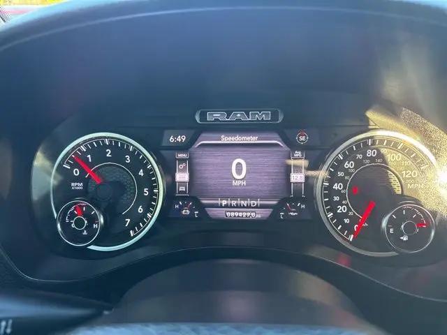 2020 Ram 1500 Big Horn Crew Cab 4x4 5'7" Box