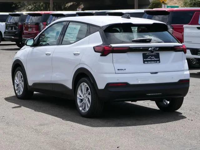 2027 Chevrolet Bolt LT FWD