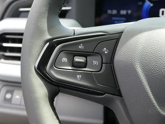 2027 Chevrolet Bolt LT FWD