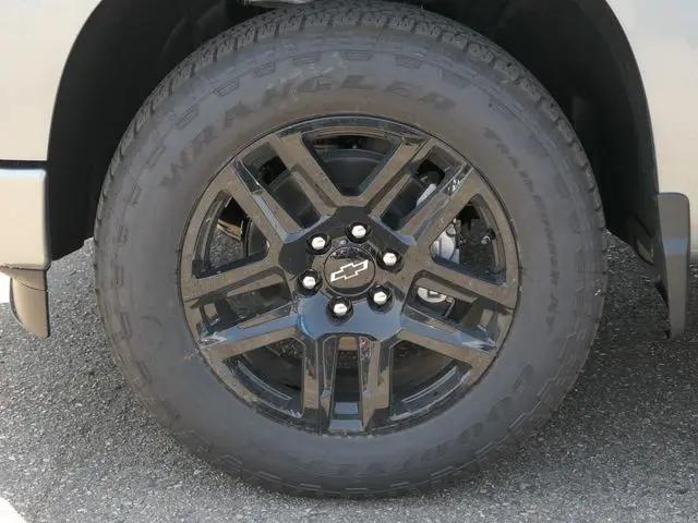2026 Chevrolet Silverado 1500 4WD Crew Cab Short Bed RST