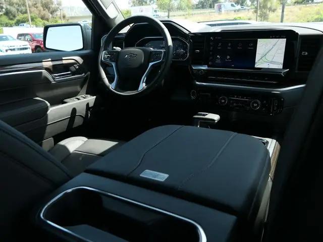 2026 Chevrolet Silverado 1500 4WD Crew Cab Short Bed RST