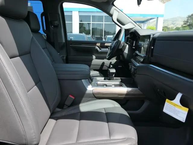 2026 Chevrolet Silverado 1500 4WD Crew Cab Short Bed RST