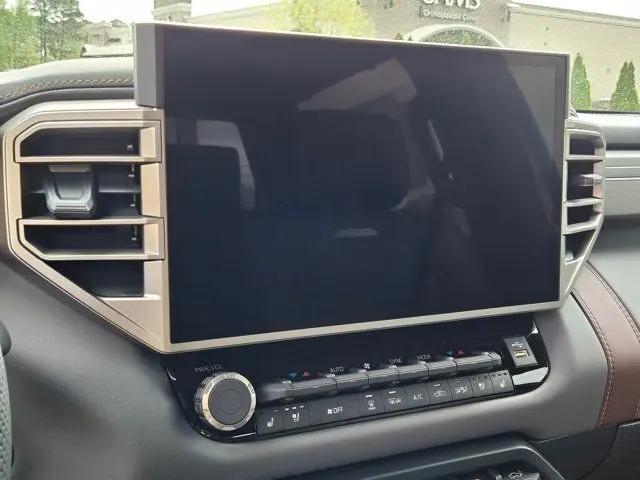 2026 Toyota Tundra Capstone CrewMax 6.4' Bed