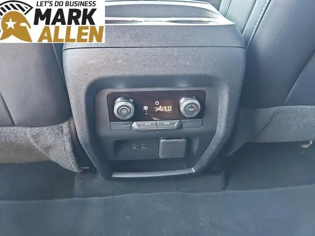 2024 GMC Acadia FWD Elevation