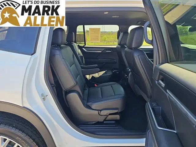 2024 GMC Acadia FWD Elevation