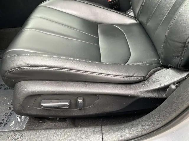 2023 Acura Integra Base