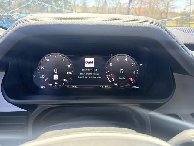2025 Land Rover Defender 110 P300