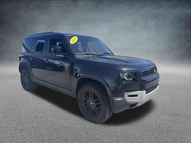 2025 Land Rover Defender 110 P300