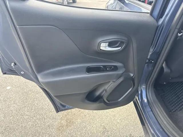 2023 Jeep Renegade Trailhawk 4x4