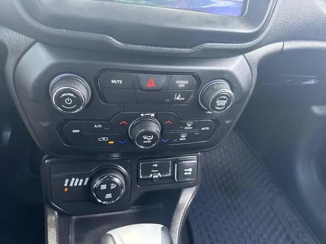 2023 Jeep Renegade Trailhawk 4x4
