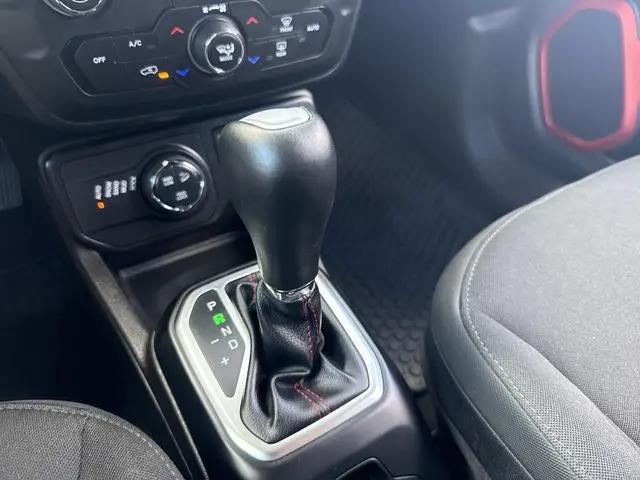 2023 Jeep Renegade Trailhawk 4x4