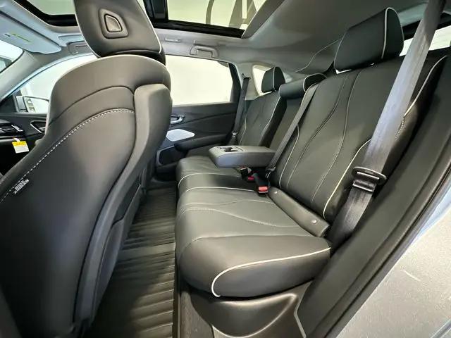 2026 Acura RDX Advance