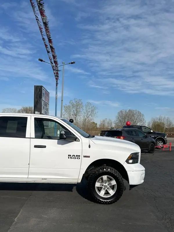 2018 Ram 1500 Tradesman Crew Cab 4x4 6'4" Box