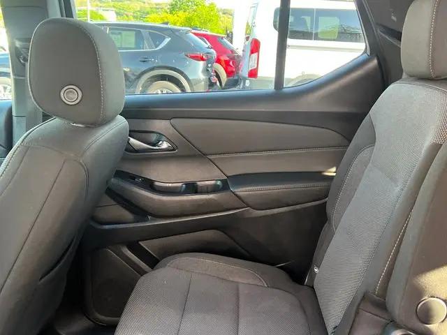 2023 Chevrolet Traverse AWD LT Cloth