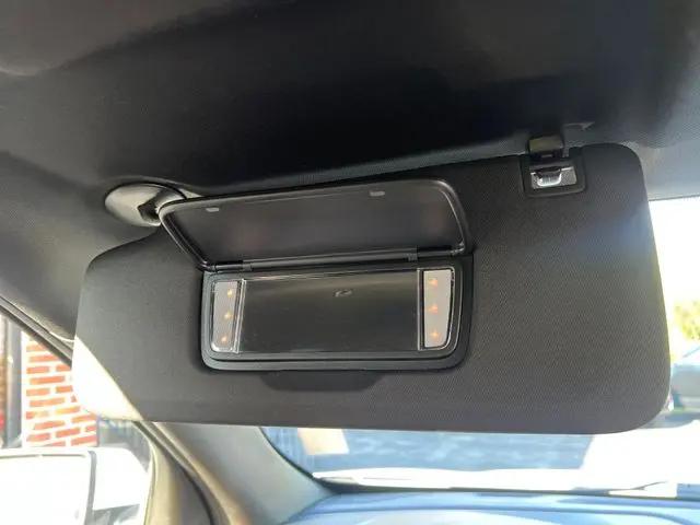 2023 Chevrolet Traverse AWD LT Cloth