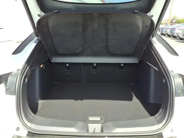 2026 Buick NV Sport Touring FWD