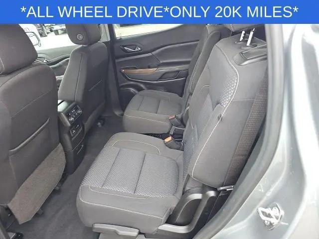 2023 GMC Acadia AWD SLE