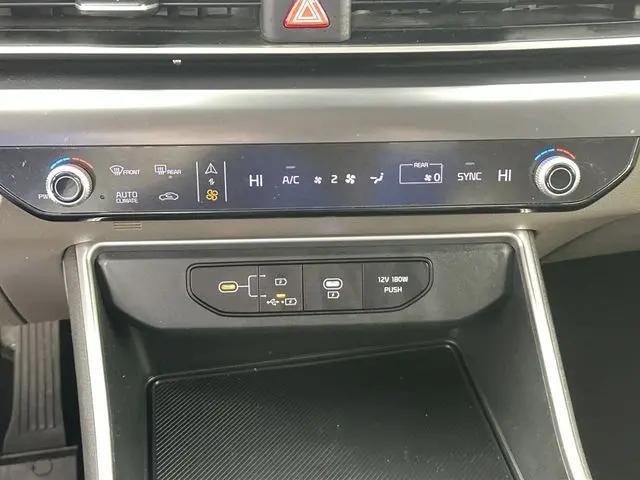 2025 Kia Carnival MPV LXS