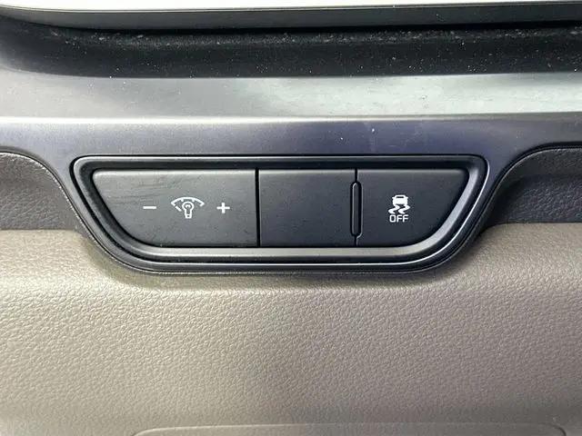 2025 Kia Carnival MPV LXS